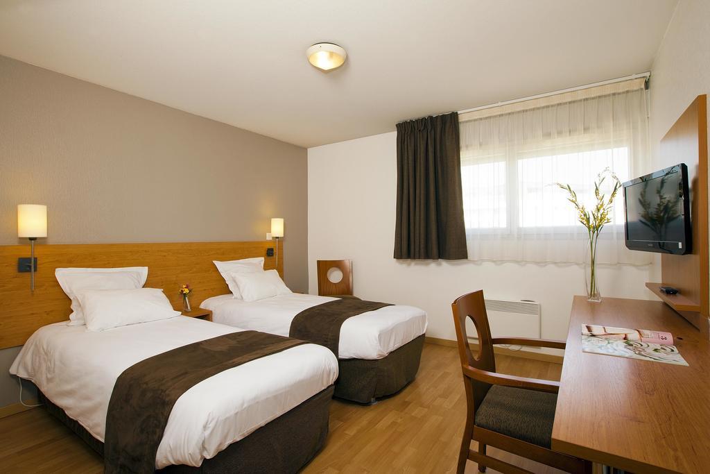 Aparthotel Sejours & Affaires Nantes Ducs De Bretagne Zewnętrze zdjęcie