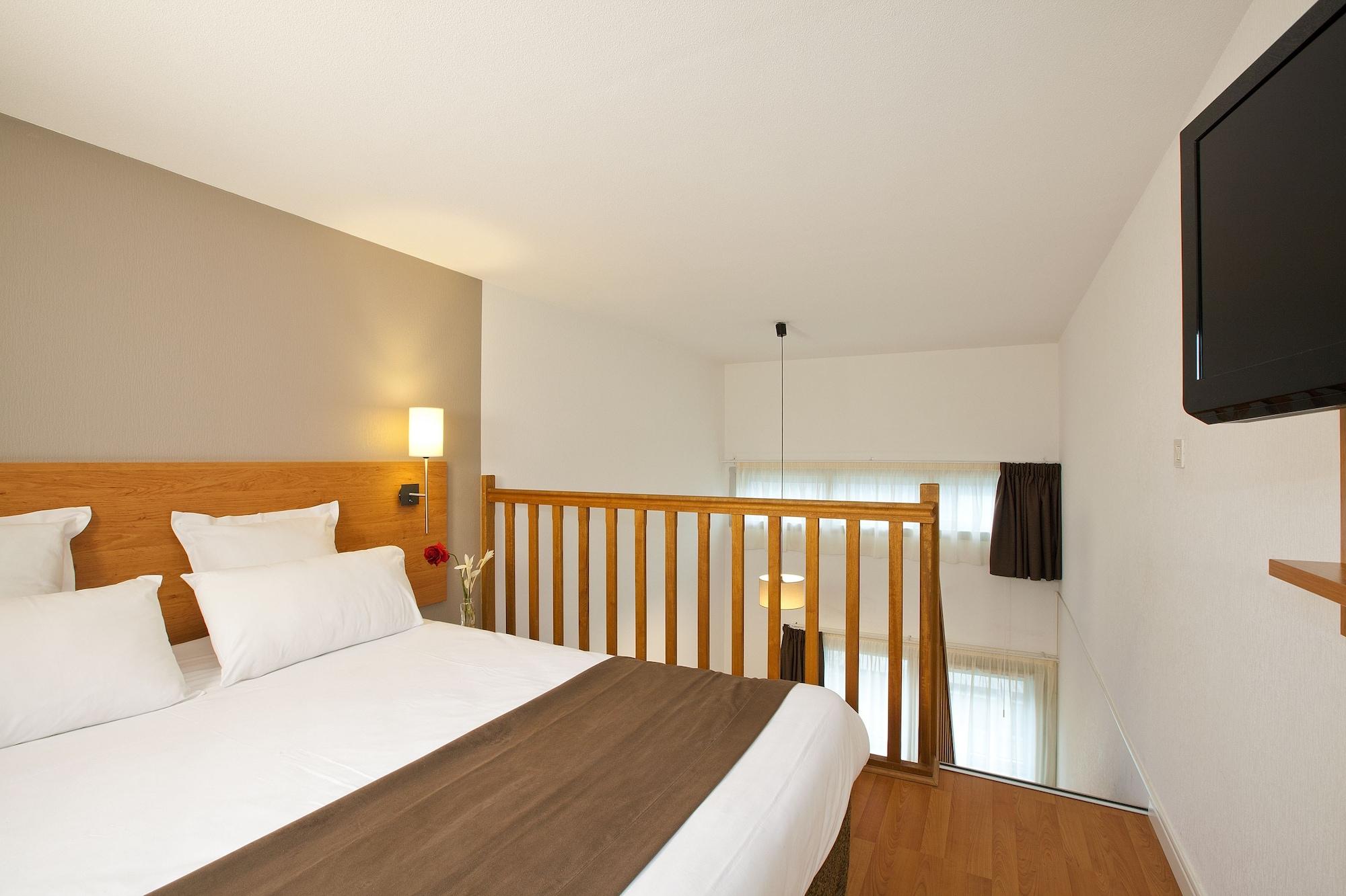 Aparthotel Sejours & Affaires Nantes Ducs De Bretagne Zewnętrze zdjęcie